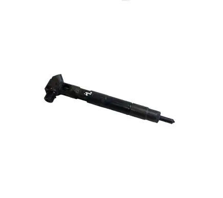 Mercedes-Benz Sprinter W906 Fuel injector 228325856 15241334031