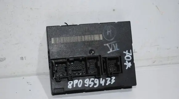 Audi A3 S3 A3 Sportback 8P Comfort/convenience module 8P0959433