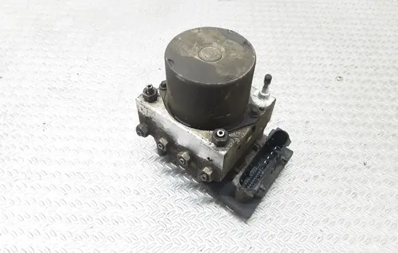 Nissan Primera ABS Pump 0265231317