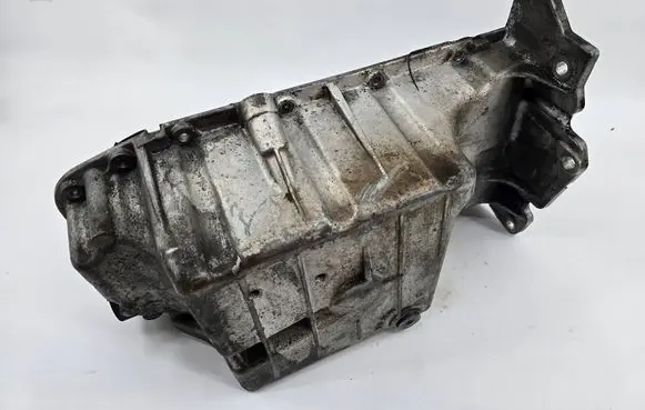 Chevrolet Cruze Oil sump 55566404