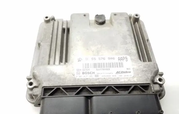 Opel Insignia A Engine control unit/module 55576906 0281017105