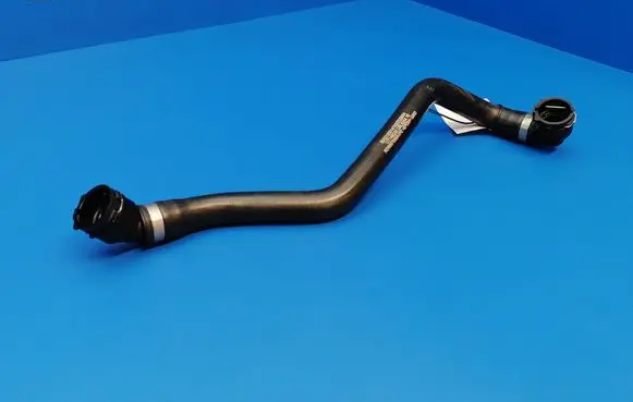Mercedes-Benz E W213 Engine coolant pipe/hose A2135014782 CT148330 KEK667065A1P2