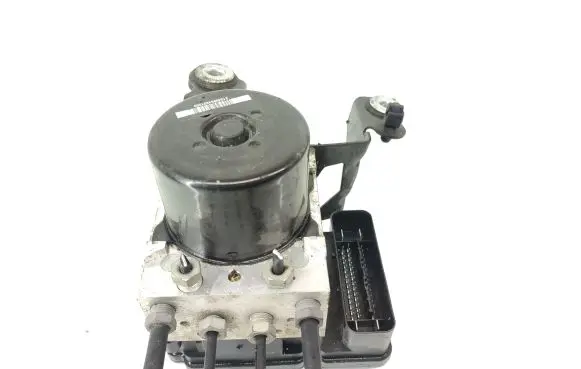 Volvo V70 ABS Pump 31329139 P31329139