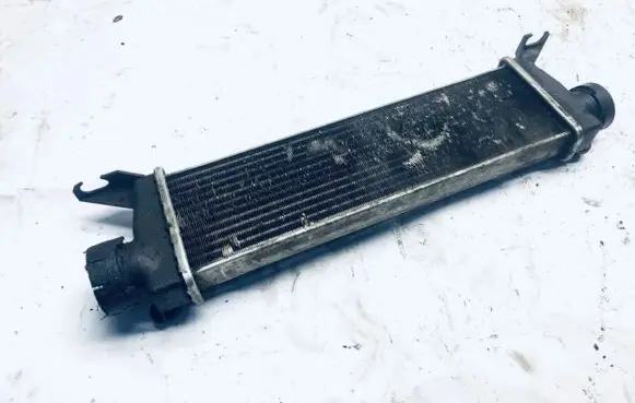 Mercedes-Benz A W168 Intercooler radiator a1685000000 01009990000