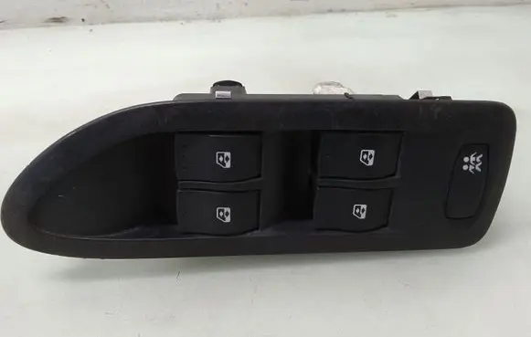 Renault Laguna II Electric window control switch 26515