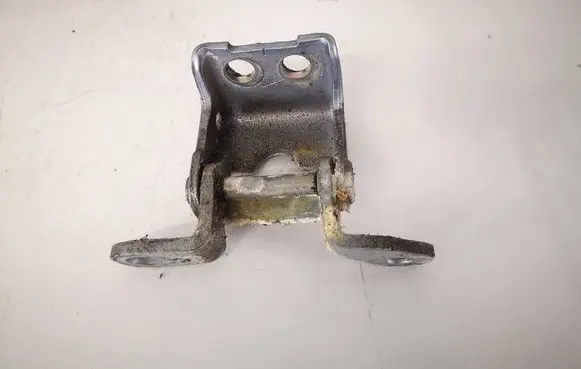 Honda CR-V Rear door lower hinge 