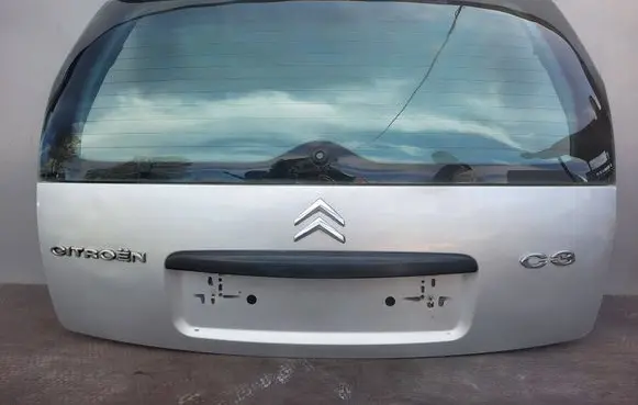 Audi A4 S4 B7 8E 8H Tailgate/trunk/boot lid 