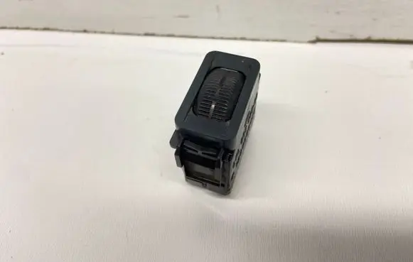 Mercedes-Benz E W124 Headlight level height control switch A1248000473 1248000473 6PL00553700