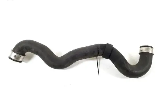 Mercedes-Benz C W203 Engine coolant pipe/hose A2035015782
