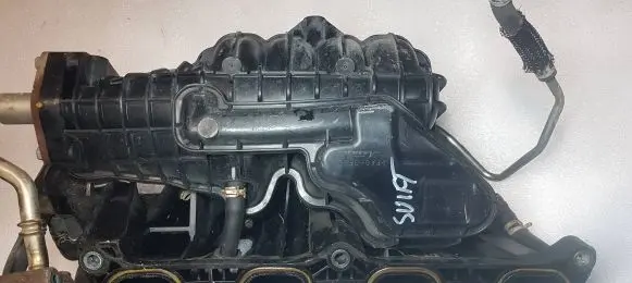 Suzuki Swift I Intake manifold E1T26571A