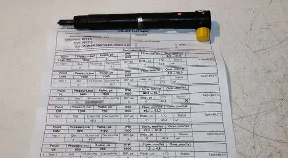Mercedes-Benz Sprinter W906 Fuel injector A6510700587