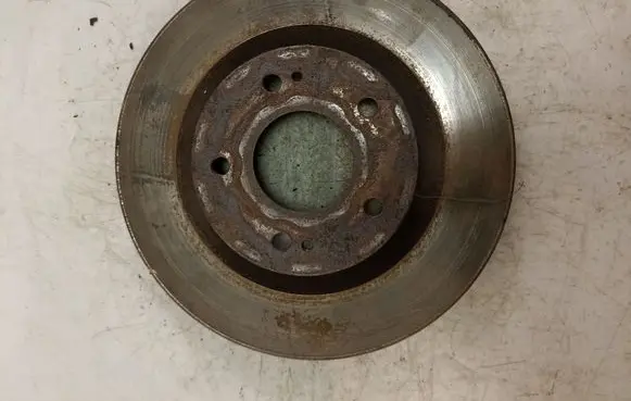 Mitsubishi Grandis Front brake disc