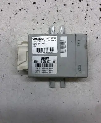 BMW 5 F10 F11 Air suspension control unit module (rear) 6798937 37146798937