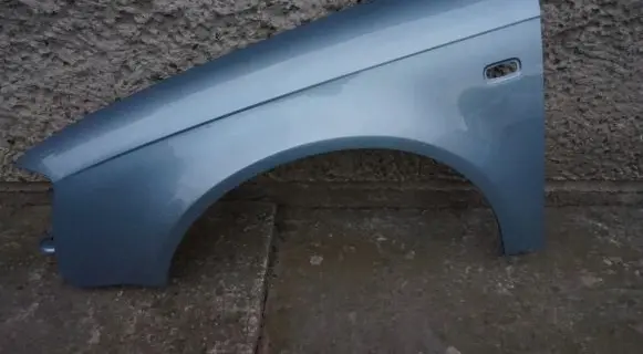 Audi A4 S4 B7 8E 8H Fender