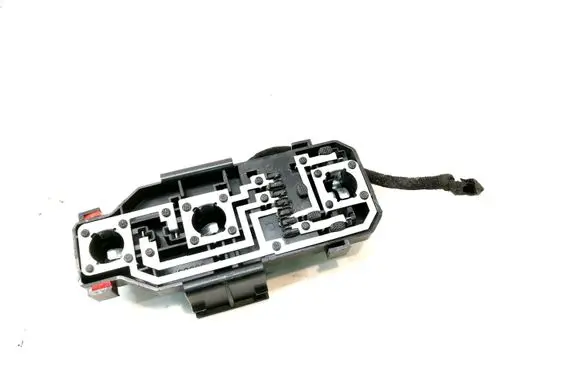 Audi A6 Allroad C5 Tail light bulb cover holder BL3158B