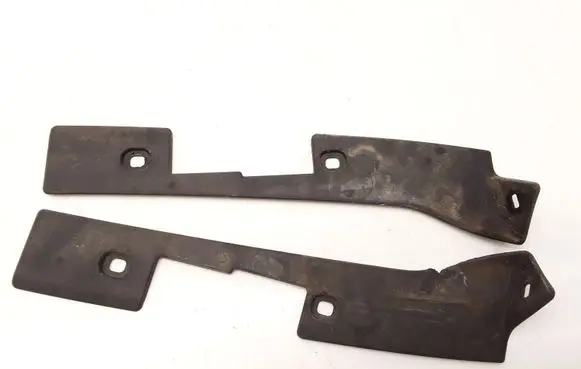 BMW 5 E60 E61 Tailgate/trunk/boot hinge 7071599 7071600