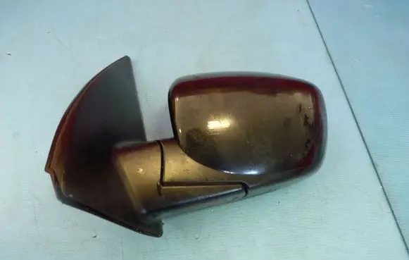 Hyundai i10 Front door electric wing mirror 50051001