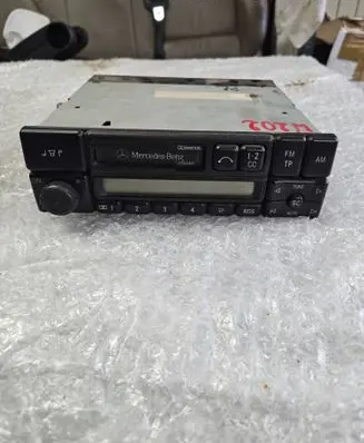 Mercedes-Benz C W202 Radio/CD/DVD/GPS head unit 1150IR0R2006047 0038202986 R2006047