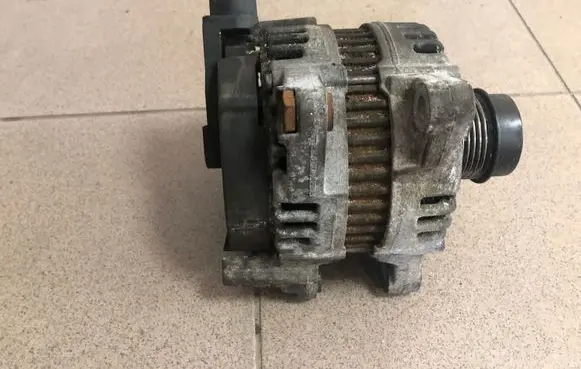 Citroen C5 Generator/alternator 0121715001 965712968002 9657129680