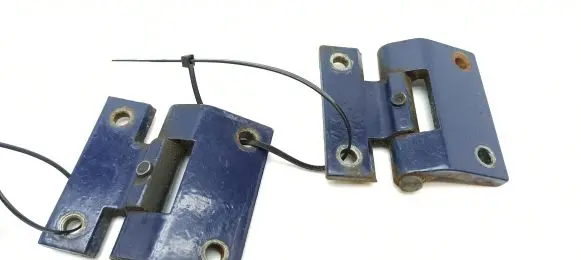 Front door hinge set