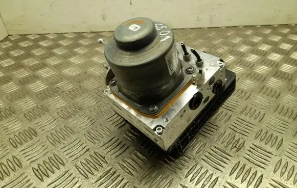 BMW iX1 ABS Pump 5A8B0F5