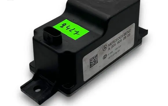 Mercedes-Benz C AMG W205 Central body control module A2427 A2059052809