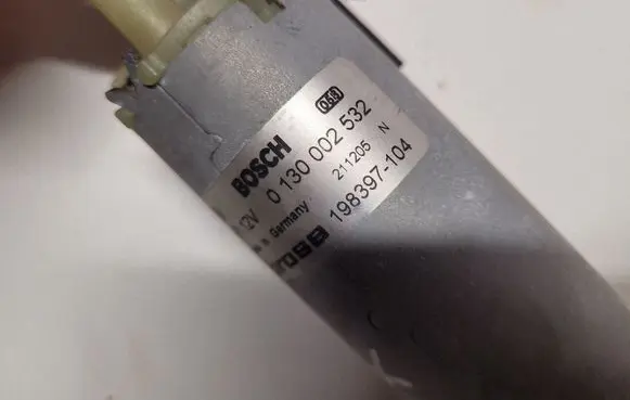 Jaguar XF Seat adjustment motor 0130002532