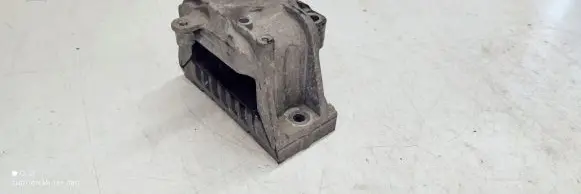 Audi A3 S3 8P Engine mount bracket 1K0199262L