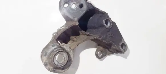 Audi A6 S6 C5 4B Engine mounting bracket 8e0199352d