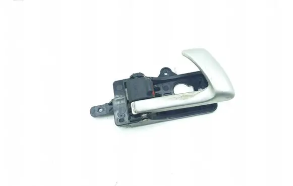 Hyundai Santa Fe Front door interior handle 82623CM000
