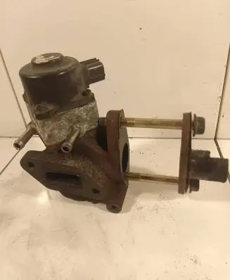 Nissan Navara D40 EGR valve cooler 796768
