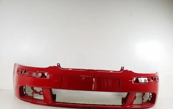 Volkswagen Golf V Front bumper 1K0807217