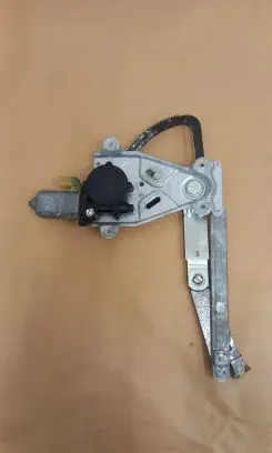 Jaguar XK8 - XKR Front door window regulator motor 0130821317 V91ABL3030