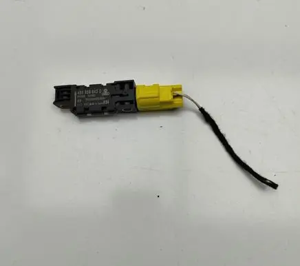 Audi A8 S8 D3 4E Airbag deployment crash/impact sensor 4B0959643D