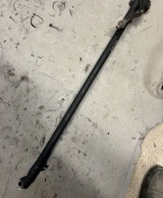 Mitsubishi Pajero Steering tie rod 