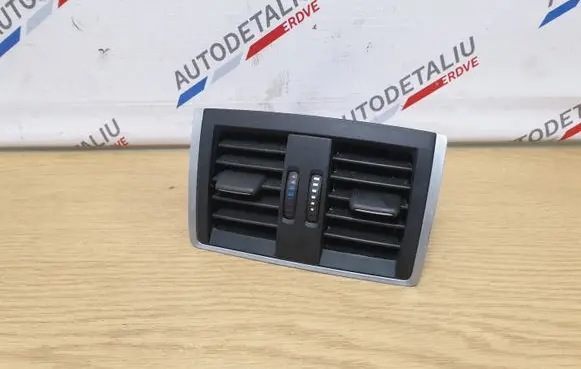 BMW 3 F30 F35 F31 Rear air vent grill 9333675 64229333675