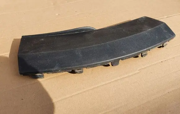 Skoda Octavia Mk3 (5E) Rear bumper trim bar molding 5E9853086B