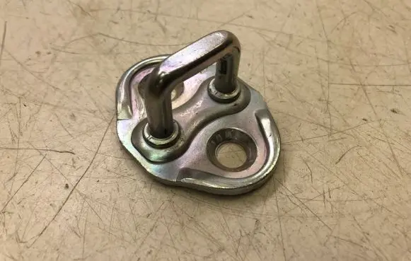 Mazda 3 III Front door lock loop/hook striker 