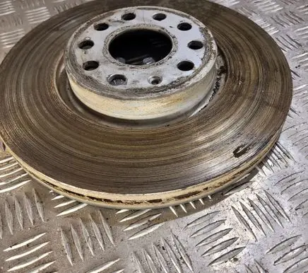 Volkswagen PASSAT B6 Front brake disc