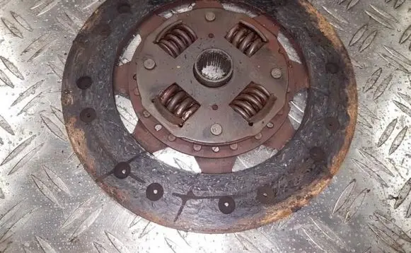 Hyundai Lantra I Clutch pressure plate 