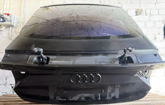 Audi A7 S7 4G Tailgate/trunk/boot lid 
