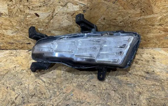 Hyundai i30 LED Daytime headlight 92207G4600 S2503P094