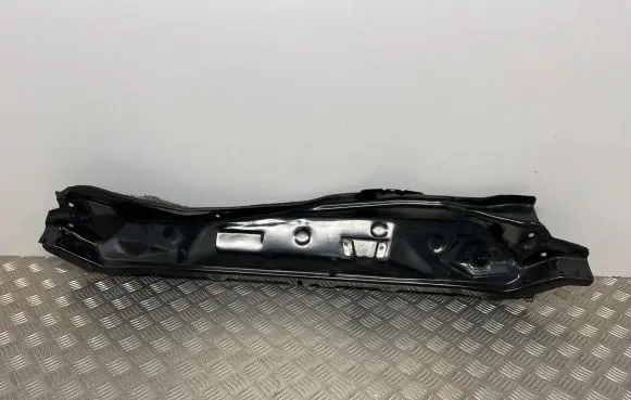 Nissan Qashqai Other engine bay part 67811HV80A