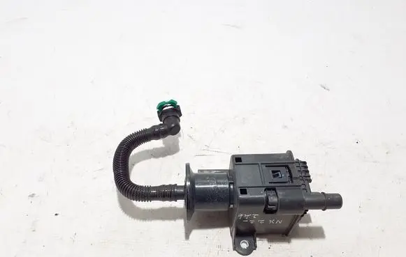 Lexus NX Valve 9091014008