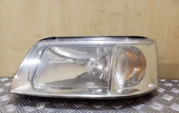 Volkswagen Transporter - Caravelle T5 Headlight/headlamp 7H2941015J 0301191701