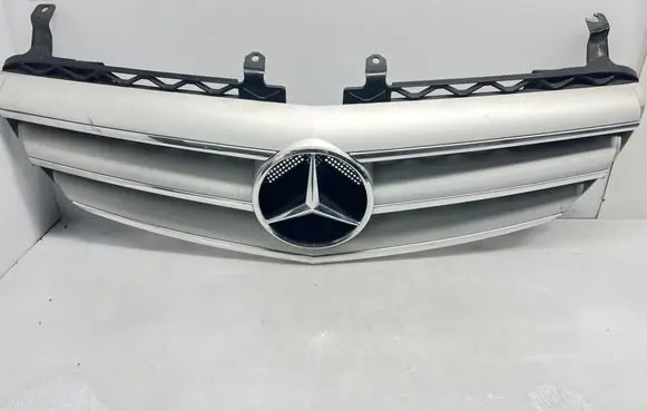 Mercedes-Benz R W251 Front grill A2518880223