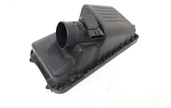 Toyota Corolla E120 E130 Air filter box 177050G011