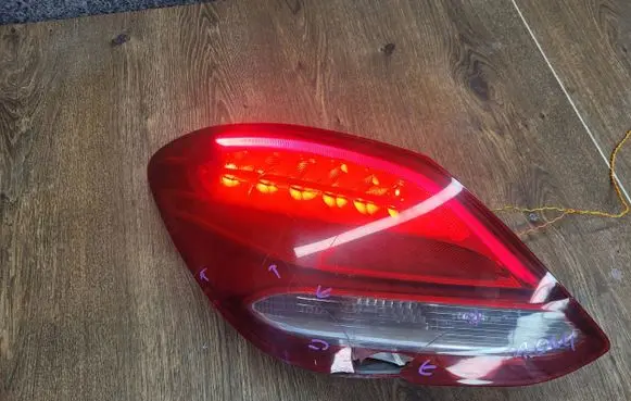 Mercedes-Benz C W205 Rear/tail lights A2059061157