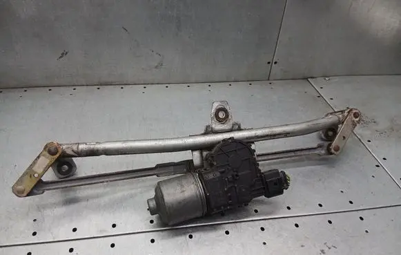 Audi A3 S3 8L Front wiper linkage 1J1955113B