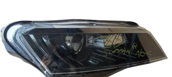 Skoda Superb B8 (3V) Headlight/headlamp 3V0